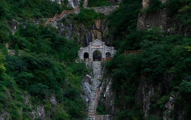 Zhongtianmen