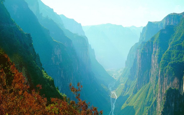 八泉峡